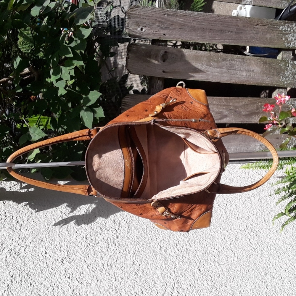 💥Vintage HCL Leather Handbag Made in Germany Rare Color! 💥 - Picture 13 of 14